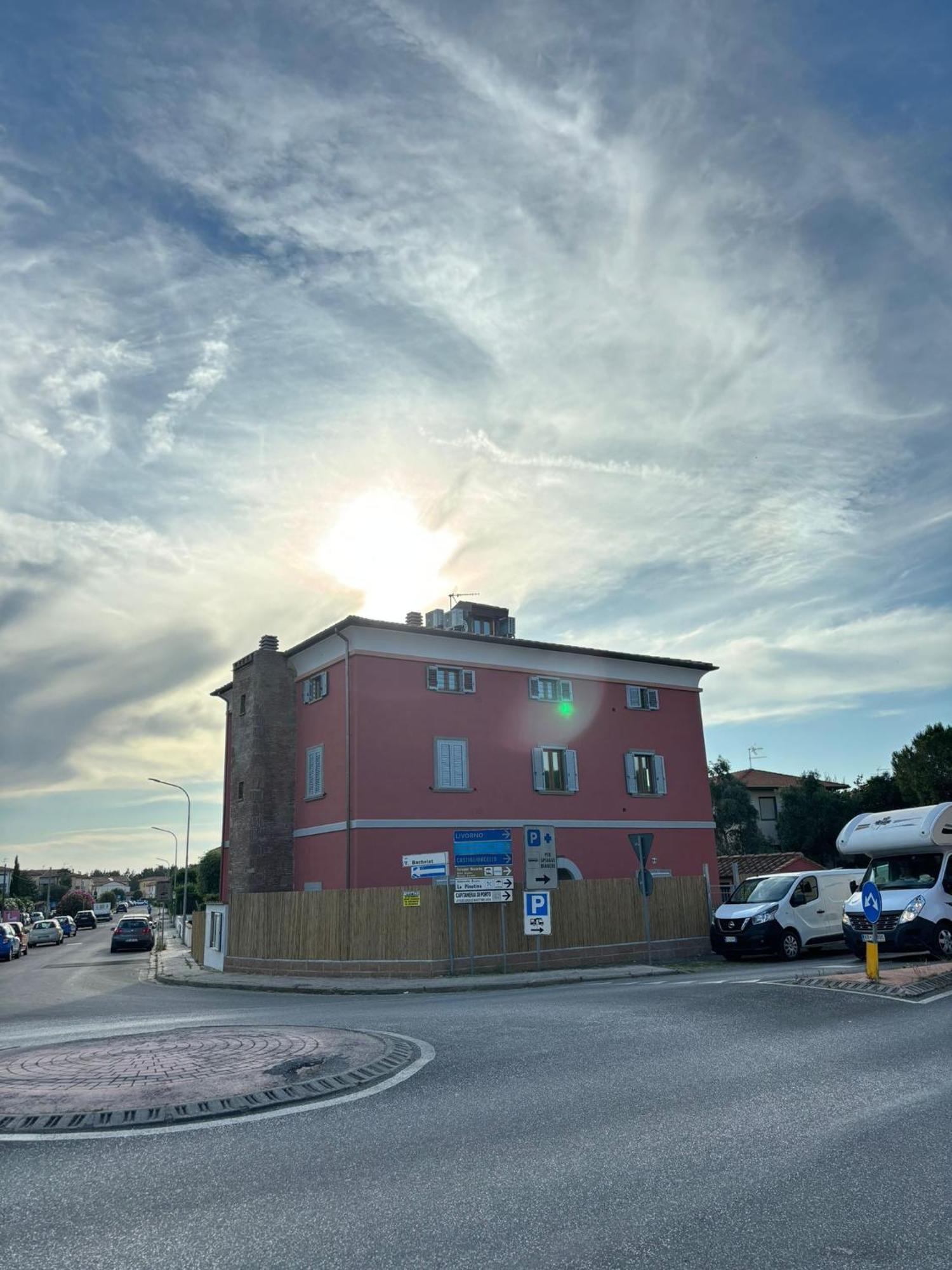 Il Casone Di Vada Apartment Exterior photo